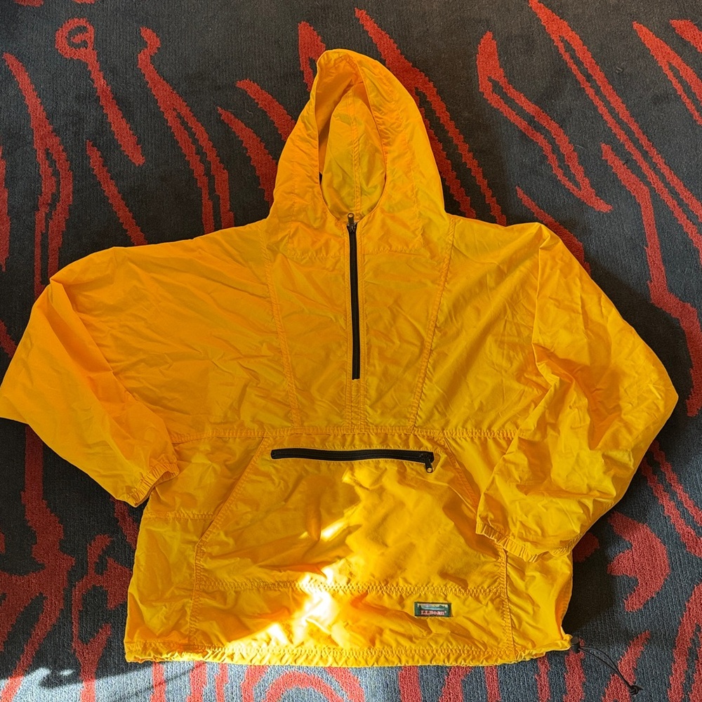 L.L. Bean Made In The USA Pullover Windbreaker size 52 regular XXL